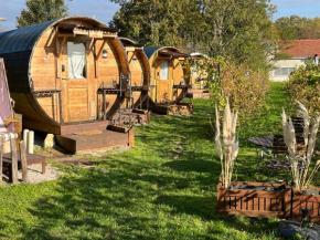 Schlaffass - Schlafen im Holzfass Thallern